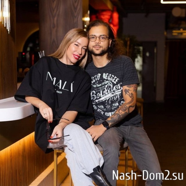 Даниэль Чистов обещает рассказать подписчикам о разводе Даниэль Чистов обещает рассказать подписчикам о разводе