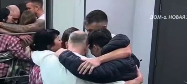 Родители Игоря Григорьева развелись из-за измены отца Родители Игоря Григорьева развелись из-за измены отца