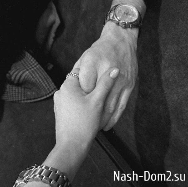 Алексей Безус пригласил в ресторан Элину Рахимову Алексей Безус пригласил в ресторан Элину Рахимову