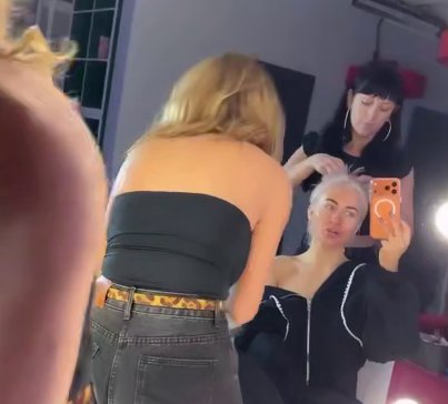 Илья Яббаров недоволен предновогодней фотосессией в стиле "ню" на Доме 2 Илья Яббаров недоволен предновогодней фотосессией в стиле "ню" на Доме 2