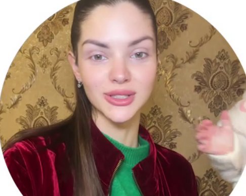 Анна Самонина не переносит детские капризы заболевшей дочки Анна Самонина не переносит детские капризы заболевшей дочки