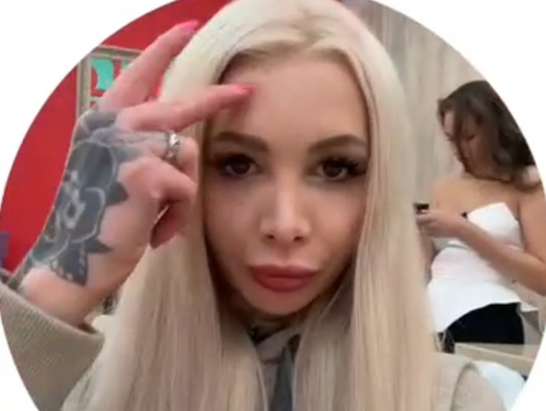 Клавдия Безверхова примет участие в Новогодней сказке Дома 2 Клавдия Безверхова примет участие в Новогодней сказке Дома 2