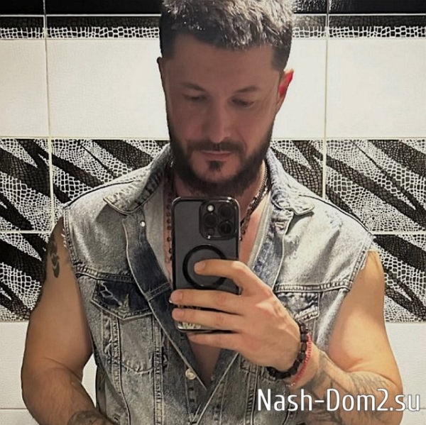 Дмитрий Шишкану вызвался быть наставником Евгения Сидорова Дмитрий Шишкану вызвался быть наставником Евгения Сидорова