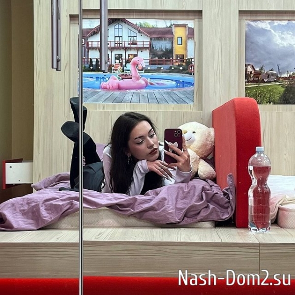 Виктория Андреева вывезла за периметр Артёма Гавришова Виктория Андреева вывезла за периметр Артёма Гавришова