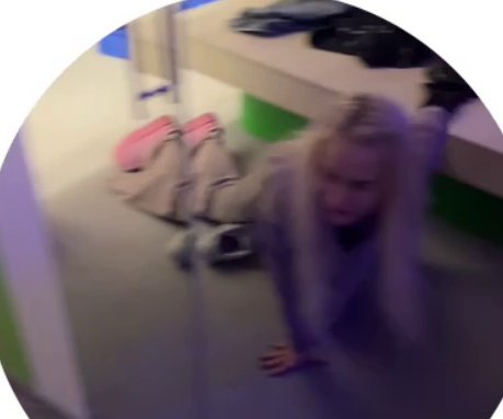 Элина Рахимова преследует Никиту Гуранду по ночам Элина Рахимова преследует Никиту Гуранду по ночам