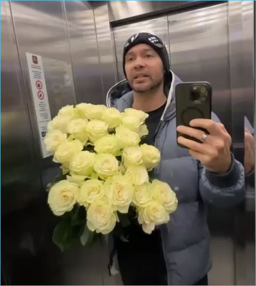 Андрей Черкасов и его жена Кристина отмечают «медную свадьбу» Андрей Черкасов и его жена Кристина отмечают «медную свадьбу»