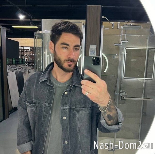 Супруги Салибековы спорят, кто в семье главный Супруги Салибековы спорят, кто в семье главный