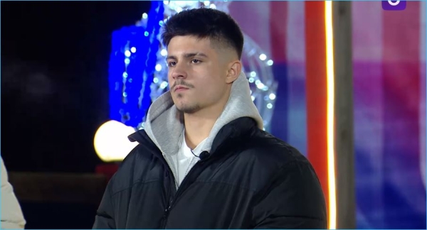 Истерика Элины Рахимовой в эфире не вызвала сочувствия зрителей Дома 2 Истерика Элины Рахимовой в эфире не вызвала сочувствия зрителей Дома 2