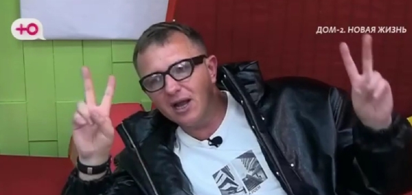 Катя Квашникова считает, что Илья Яббаров "выбесит" кого угодно Катя Квашникова считает, что Илья Яббаров "выбесит" кого угодно