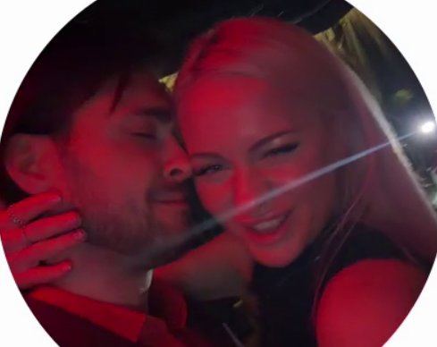 Элина Рахимова жалеет о том, что всегда выбирает молодых парней Элина Рахимова жалеет о том, что всегда выбирает молодых парней