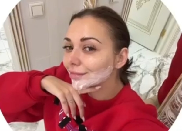 Бороду убрали. Елена Тепловодская и Яббаров навели красоту перед Новым годом