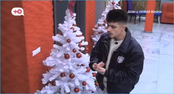 Перспективам развития Никиты Гуранды мешает Элина Рахимова Перспективам развития Никиты Гуранды мешает Элина Рахимова