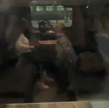 Клавдия Безверхова отправила сына с бабушкой в санаторий