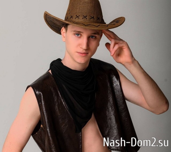 Салибеков показал подписчикам новую девушку Евгения Сидорова Салибеков показал подписчикам новую девушку Евгения Сидорова