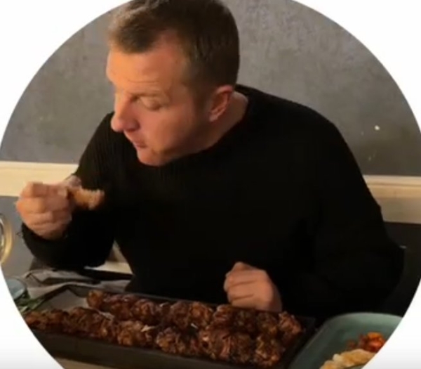 Яббаров 3 дня не ел, пока не вернулась Тепловодская Яббаров 3 дня не ел, пока не вернулась Тепловодская