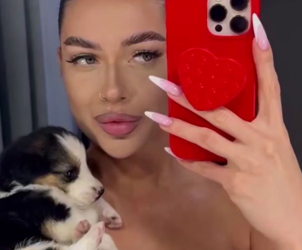 Екатерина Скалон показала собаку, найденную в Иркутске Екатерина Скалон показала собаку, найденную в Иркутске