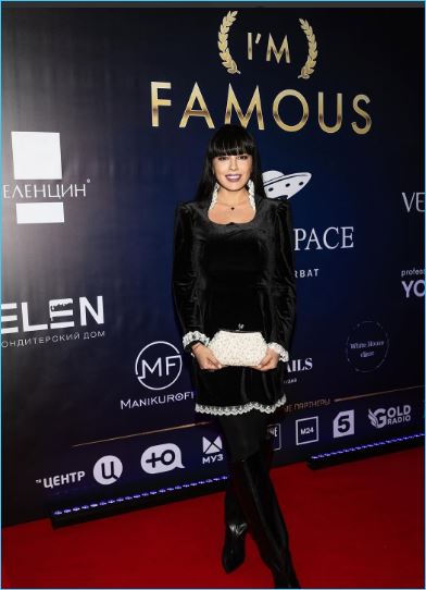 Нелли Ермолаева считает, что её контент в блоге имеет социальную значимость Нелли Ермолаева считает, что её контент в блоге имеет социальную значимость