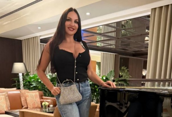 Светлана Прель устроила скандал на борту самолёта Светлана Прель устроила скандал на борту самолёта