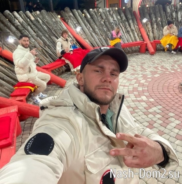 Алексей Горячий отказался от Элины Рахимовой и проекта Алексей Горячий отказался от Элины Рахимовой и проекта