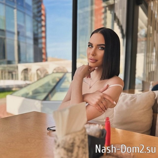 Экс-участницу Дома-2 Яну Шевцову приговорили к 5-ти годам колонии Экс-участницу Дома-2 Яну Шевцову приговорили к 5-ти годам колонии