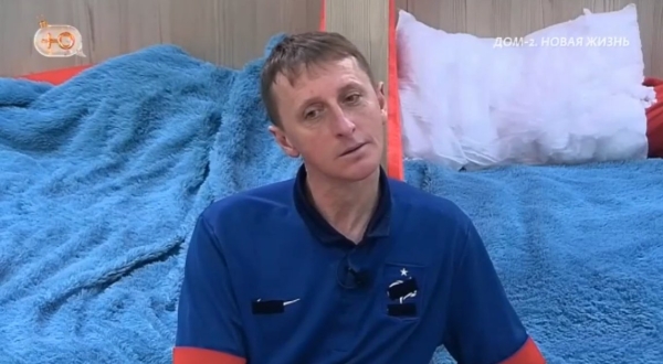 Илья Яббаров признался, что из-за него его мама осталась одинокой Илья Яббаров признался, что из-за него его мама осталась одинокой