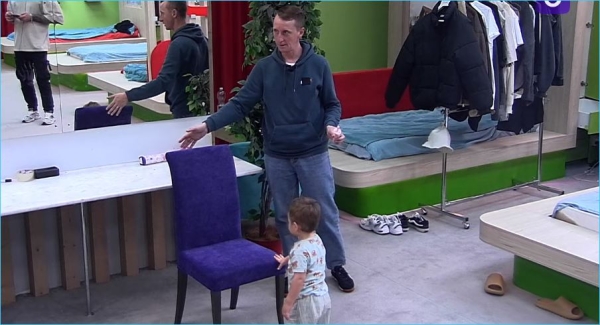 Альберт Гракович решил разводиться с женой из-за её романа с Артемом Гавришовым Альберт Гракович решил разводиться с женой из-за её романа с Артемом Гавришовым