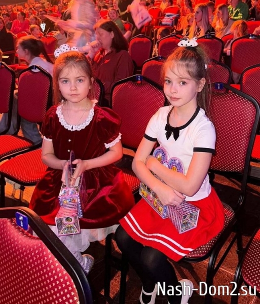 Ольга Рапунцель: Мои девочки счастливы Ольга Рапунцель: Мои девочки счастливы