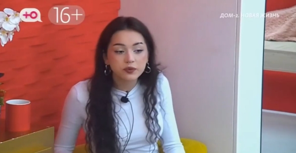 Соперница Вероники Виктория Андреева покинула Дом 2?