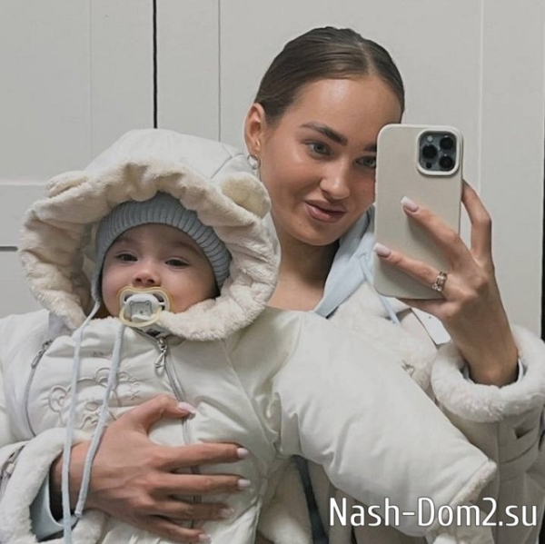 Виктория Салибекова не торопится отдавать сына в детсад Виктория Салибекова не торопится отдавать сына в детсад