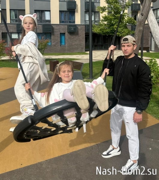 Дмитрий Дмитренко: Бывшая опять не даёт общаться с дочками