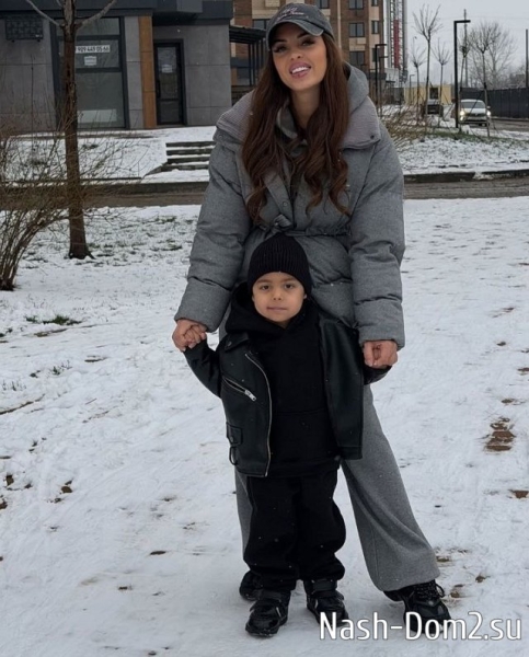 Юлия Ефременкова: У нас кризис трёх лет Юлия Ефременкова: У нас кризис трёх лет