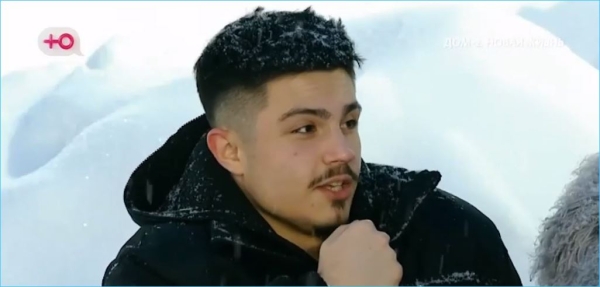 Никита Гуранда доволен тем, как он ловко использовал Элину Рахимову Никита Гуранда доволен тем, как он ловко использовал Элину Рахимову