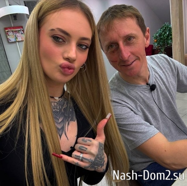 Вероника Гракович с молодым кавалером опять уехала в Беларусь Вероника Гракович с молодым кавалером опять уехала в Беларусь