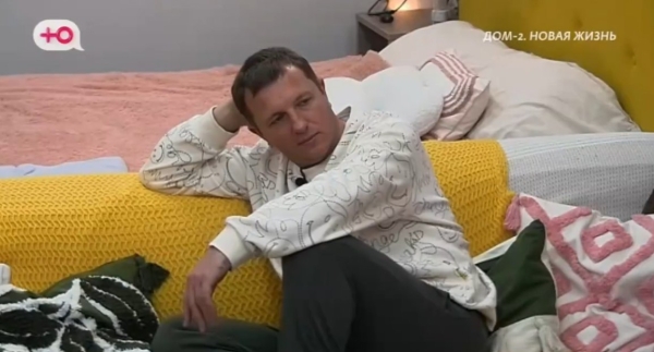 Яббаров боится потерять голову, целуя Милану Коломеец Яббаров боится потерять голову, целуя Милану Коломеец