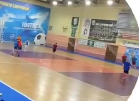 Альберт Гракович продолжает знакомить Карпову с друзьями в Борисове Альберт Гракович продолжает знакомить Карпову с друзьями в Борисове