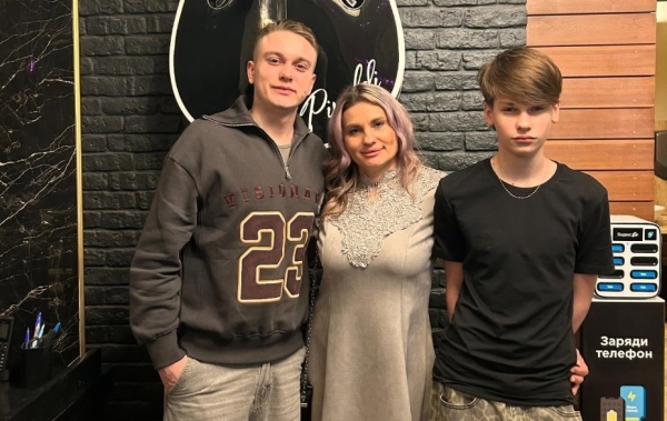 Вероника Гракович отметила день рождения сына с Гавришовым Вероника Гракович отметила день рождения сына с Гавришовым