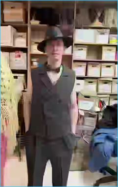 Альберт Гракович изменил жене с Ксенией Карповой Альберт Гракович изменил жене с Ксенией Карповой