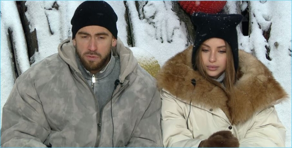 Выяснилось, почему Григорьев в одиночестве – по просьбе Квашниковой, которая попросила его уйти Выяснилось, почему Григорьев в одиночестве – по просьбе Квашниковой, которая попросила его уйти