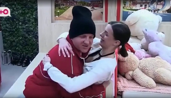 Илья Яббаров начал называть Елену Тепловодскую старухой Илья Яббаров начал называть Елену Тепловодскую старухой