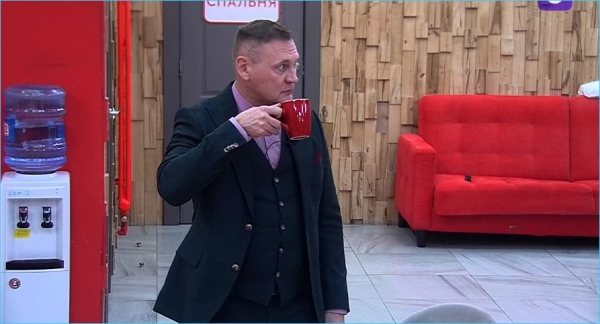 Степан Меньщиков навестил в Таиланде Ангелину Монах и дочь Степанию Степан Меньщиков навестил в Таиланде Ангелину Монах и дочь Степанию