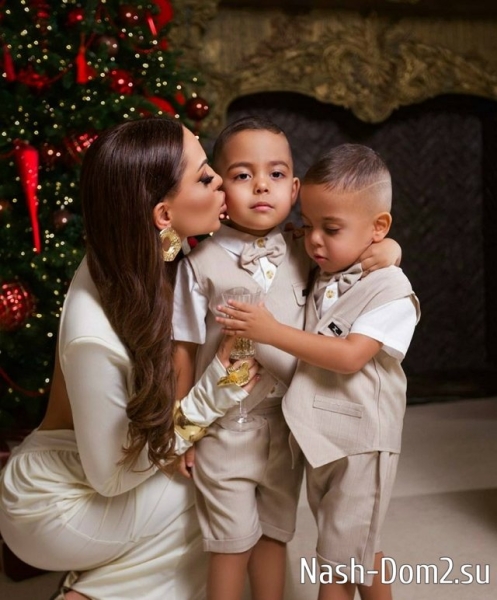 Юлия Ефременкова: Подарок от папы - ничего! Юлия Ефременкова: Подарок от папы - ничего!