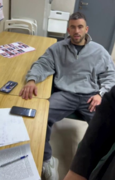 Амин Соколовский помогает Григорьеву решать проблемы с законом Амин Соколовский помогает Григорьеву решать проблемы с законом