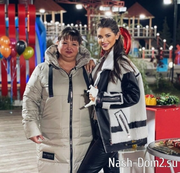 Татьяна Самонина: У неё по ходу биполярка Татьяна Самонина: У неё по ходу биполярка