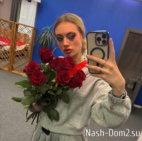 Ксения Карпова оказалась «личностью с двойным дном» Ксения Карпова оказалась «личностью с двойным дном»