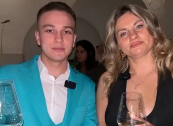 Артём Гавришов покинул Дом 2 и довел до слёз Веронику Гракович Артём Гавришов покинул Дом 2 и довел до слёз Веронику Гракович