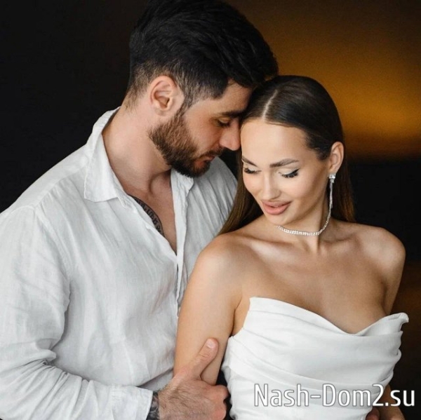 Салибеков отказывается пускать в свою квартиру жену и сына Салибеков отказывается пускать в свою квартиру жену и сына