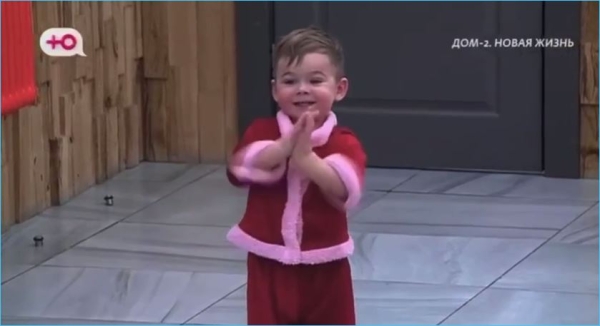 Зрители нашли самый светлый момент в новогодней роли Яббарова Зрители нашли самый светлый момент в новогодней роли Яббарова