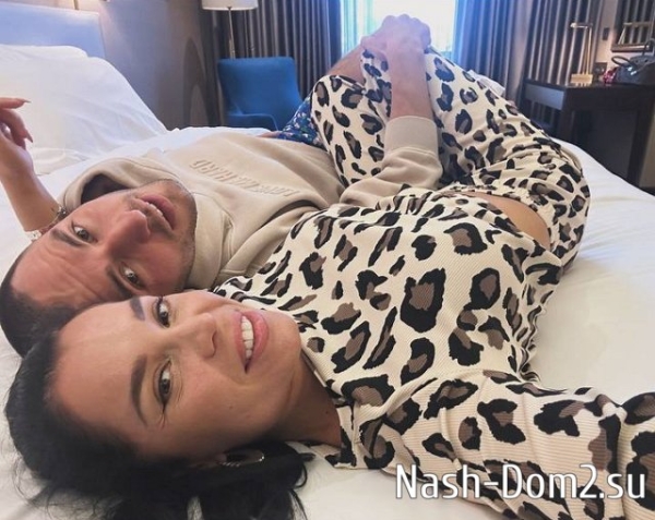 Юлия Колисниченко на несколько часов стала «синей обезьяной» Юлия Колисниченко на несколько часов стала «синей обезьяной»