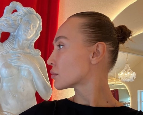 Лиза Полыгалова выяснила, почему ей заблокировали карты Лиза Полыгалова выяснила, почему ей заблокировали карты