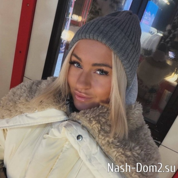 Элина Рахимова собирает заговор против Клавы Безверховой Элина Рахимова собирает заговор против Клавы Безверховой